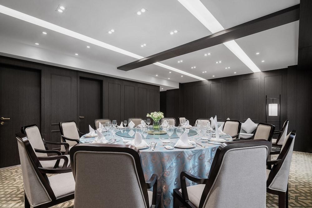צ'נגדו Minshan Lhasa Grand Hotel מראה חיצוני תמונה