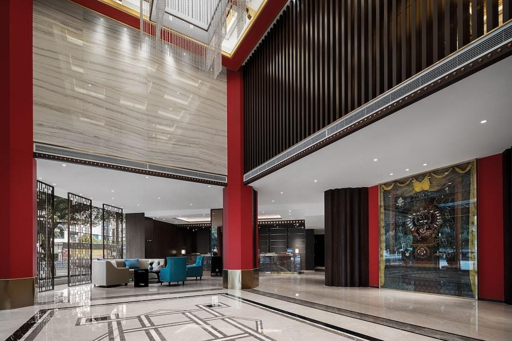 צ'נגדו Minshan Lhasa Grand Hotel מראה חיצוני תמונה